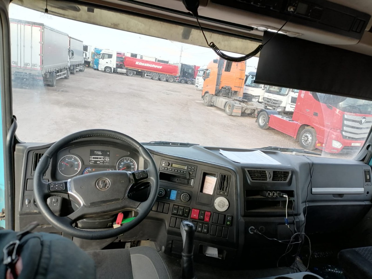 Shacman (Shaanxi) SX* 8x4 Самосвал 2023 г. - фото 2