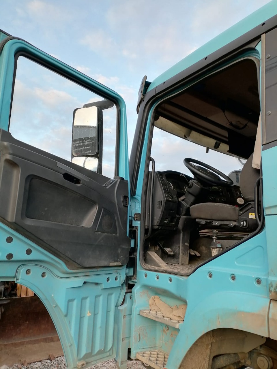 Shacman (Shaanxi) SX* 8x4 Самосвал 2023 г. - фото 10