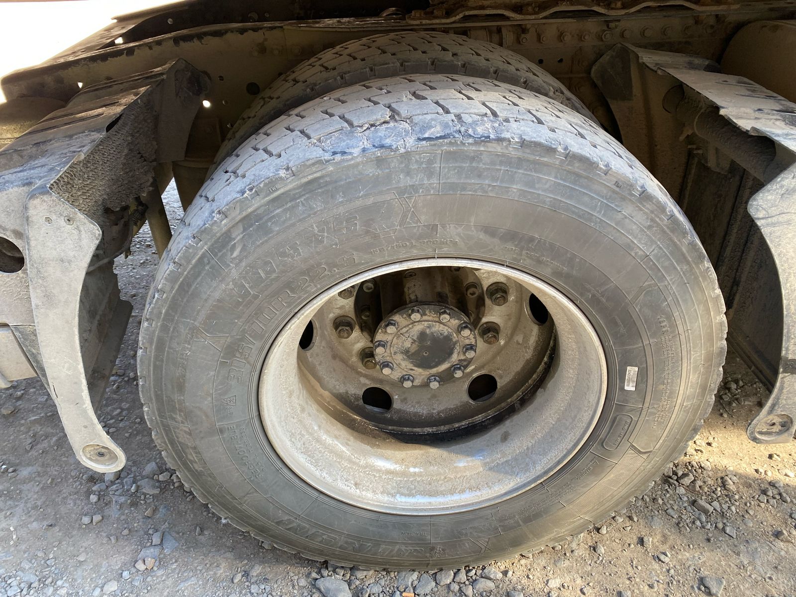 Foton AUMAN 4x2 Седельный тягач 2023 г. - фото 16