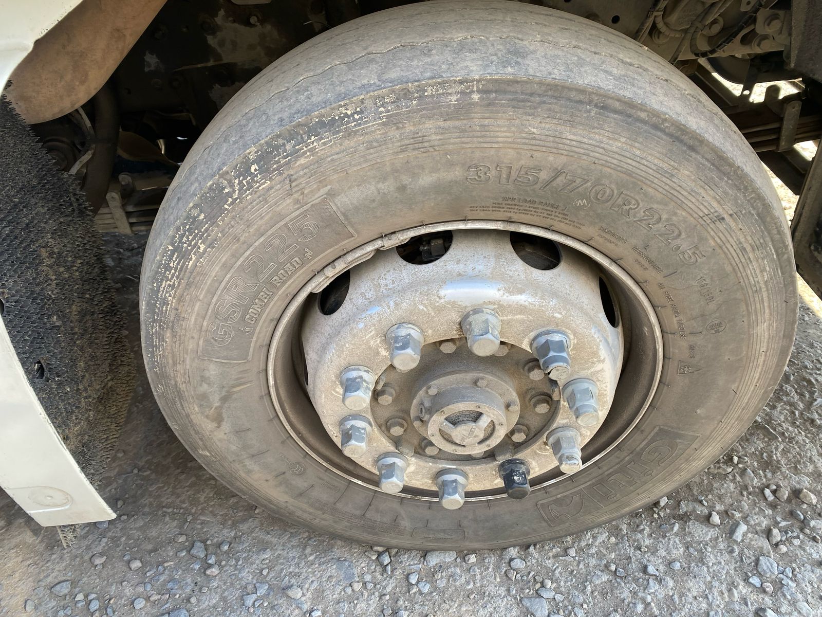 Foton AUMAN 4x2 Седельный тягач 2023 г. - фото 17