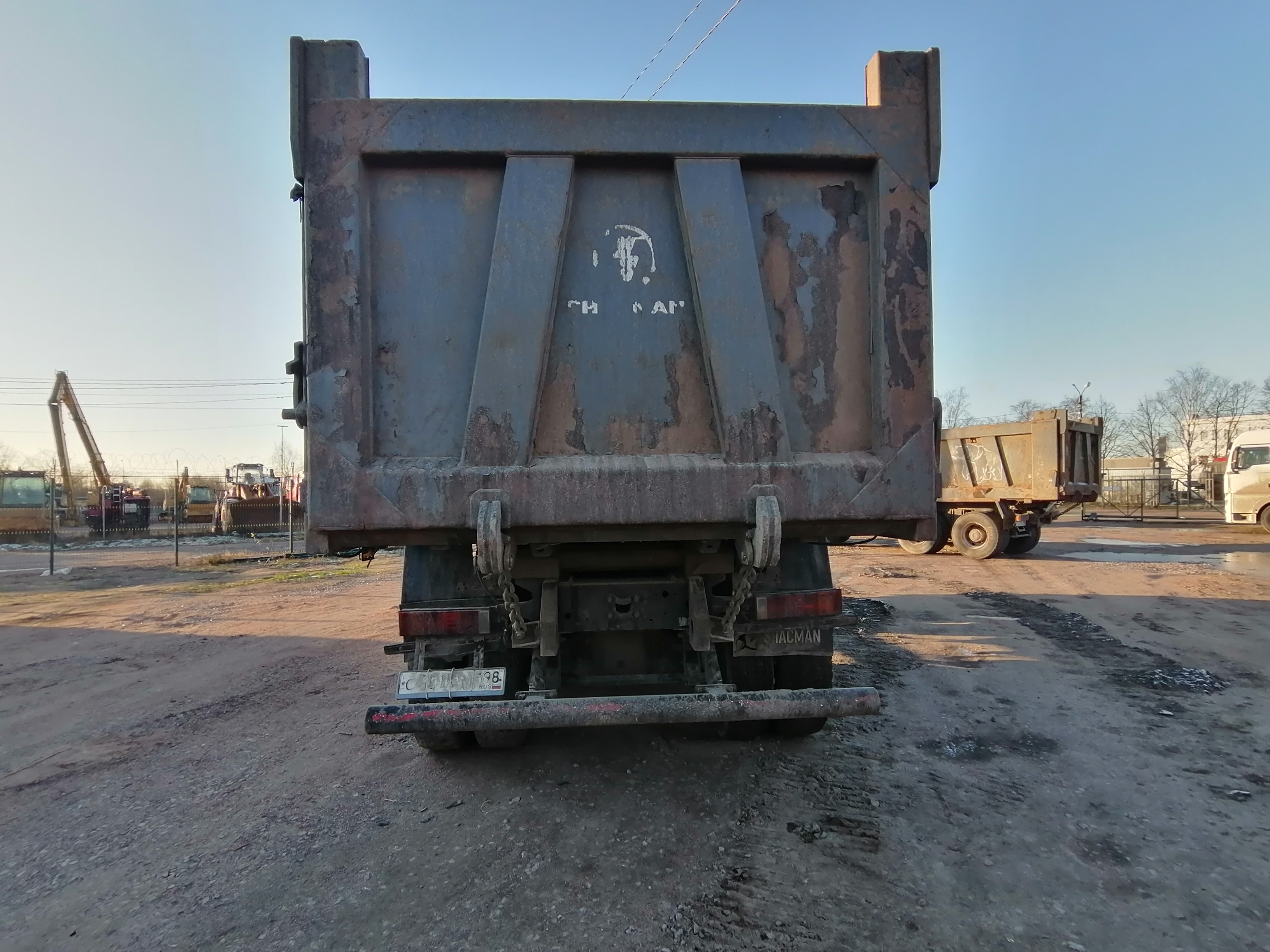 Shacman (Shaanxi) SX* 6x4 Самосвал 2023 г. - фото 8