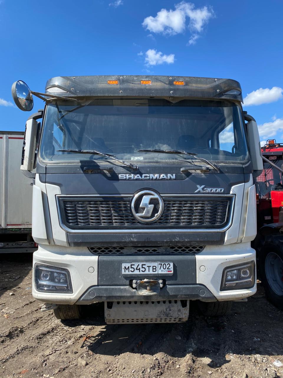 Shacman (Shaanxi) SX* 8x4 Самосвал 2023 г.