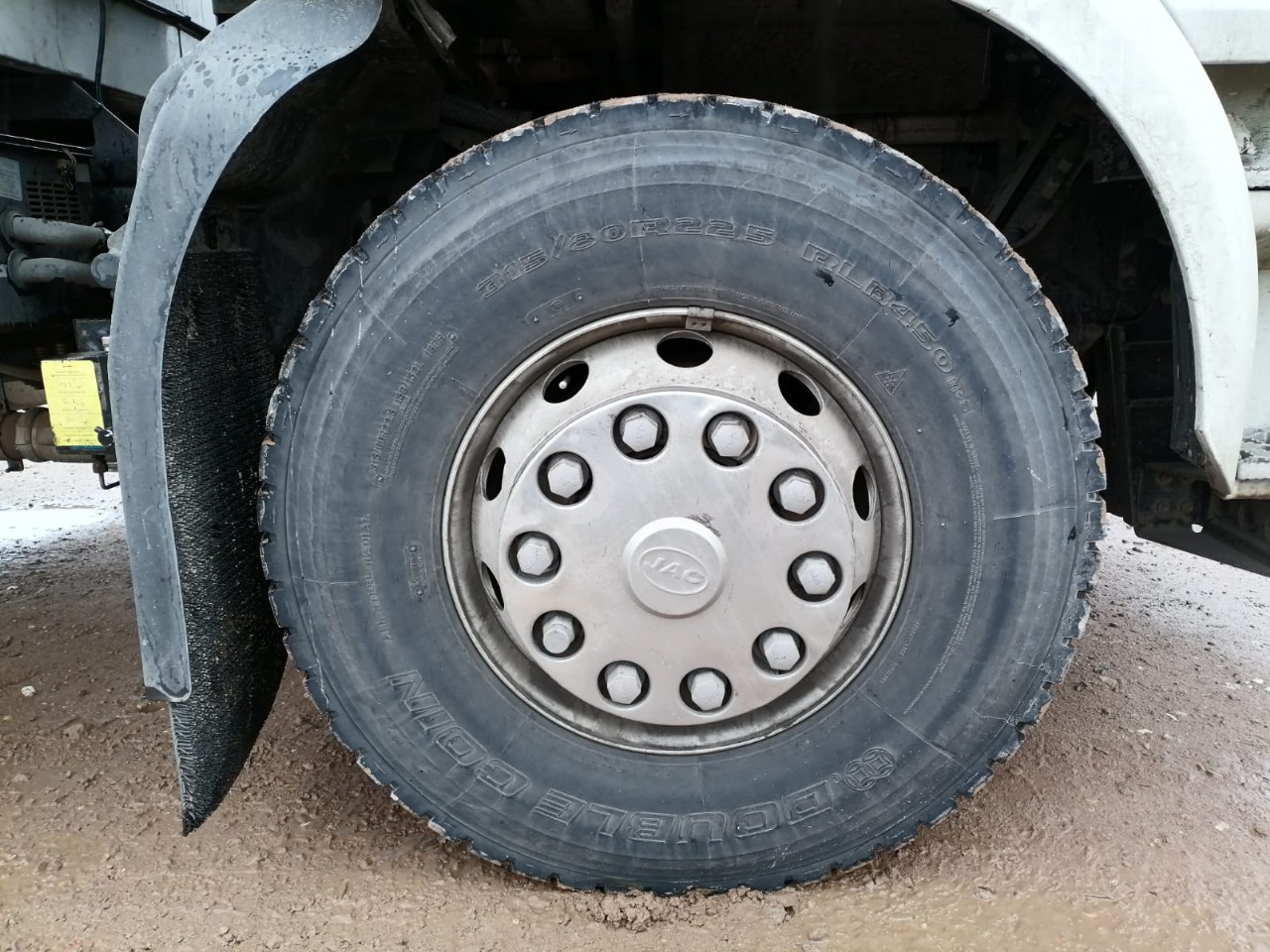 JAC N200 4x2 Изотермический/рефрижератор с гидробортом 2023 г. - фото 11