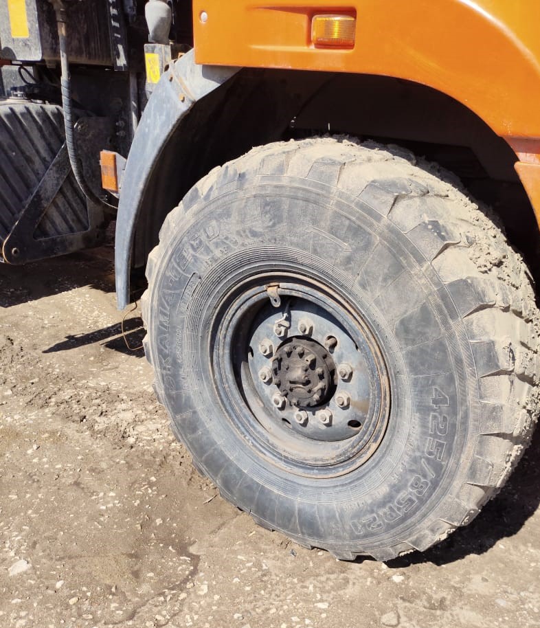 КамАЗ 43118 6x6 Бортовой с КМУ 2021 г. - фото 10