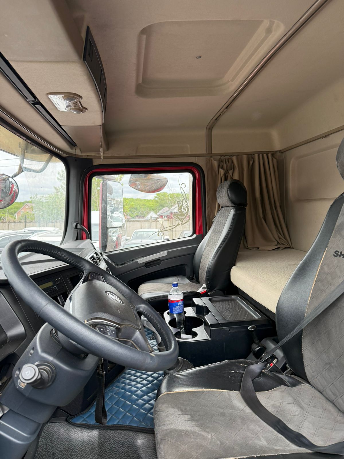 БУРОВЫЕ И ПОДЪЕМНЫЕ МАШИНЫ 3392* на шасси Shacman SX3258 6x4 Ломовоз с КМУ 2023 г. - фото 4