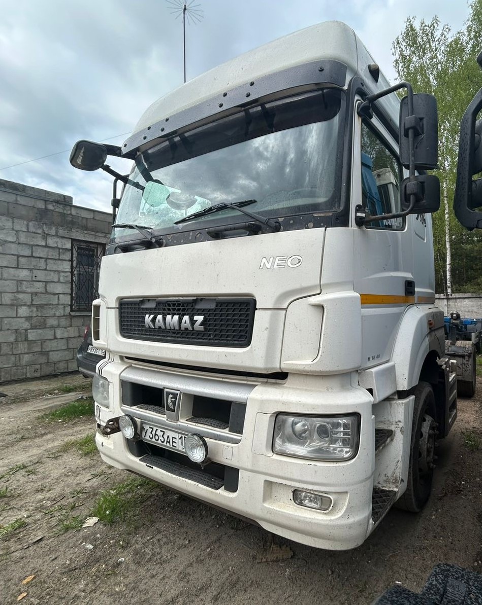 КамАЗ 5490 4x2 Седельный тягач 2018 г. - фото 3