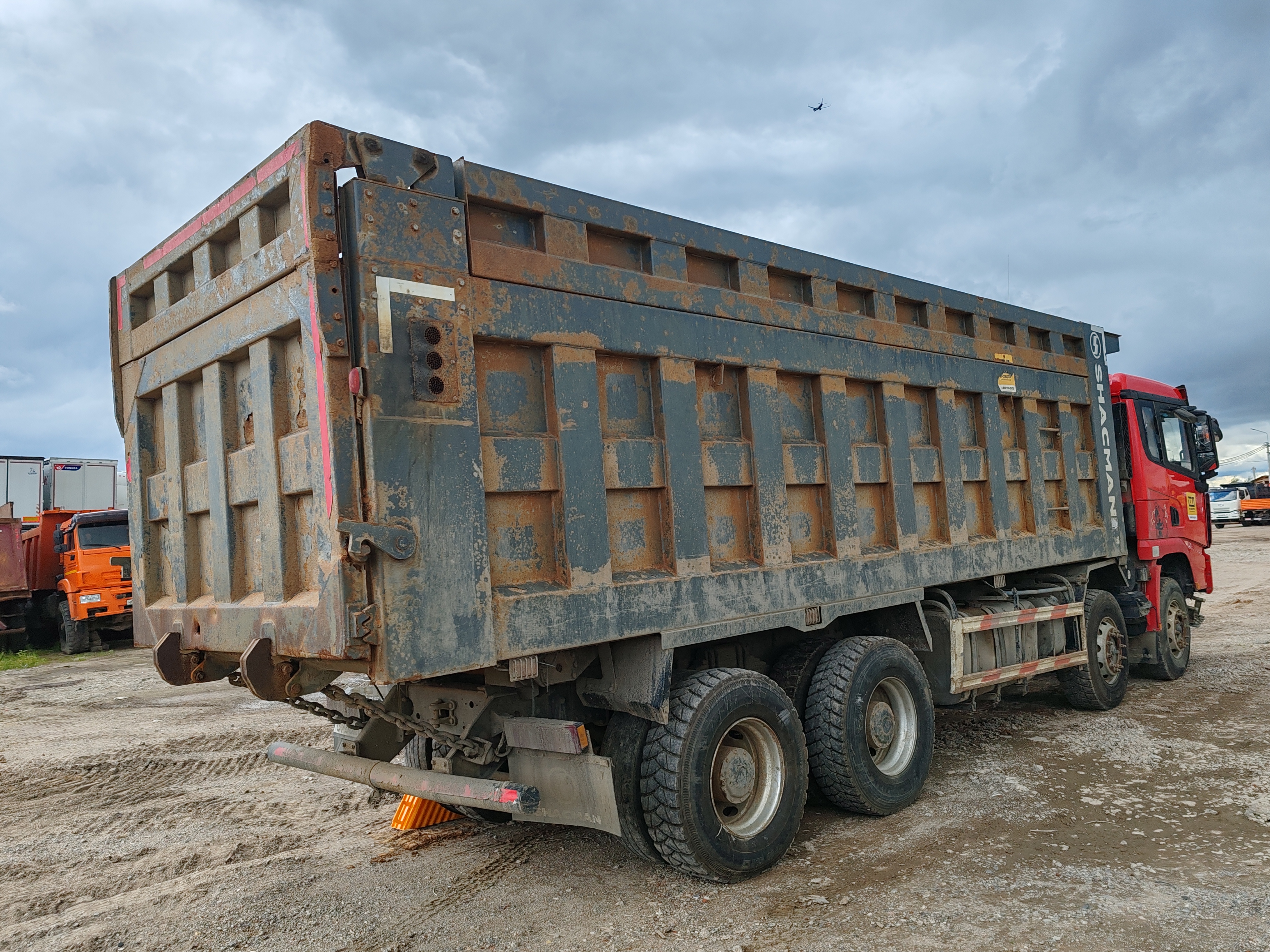 Shacman (Shaanxi) SX* 8x4 Самосвал 2022 г. - фото 6