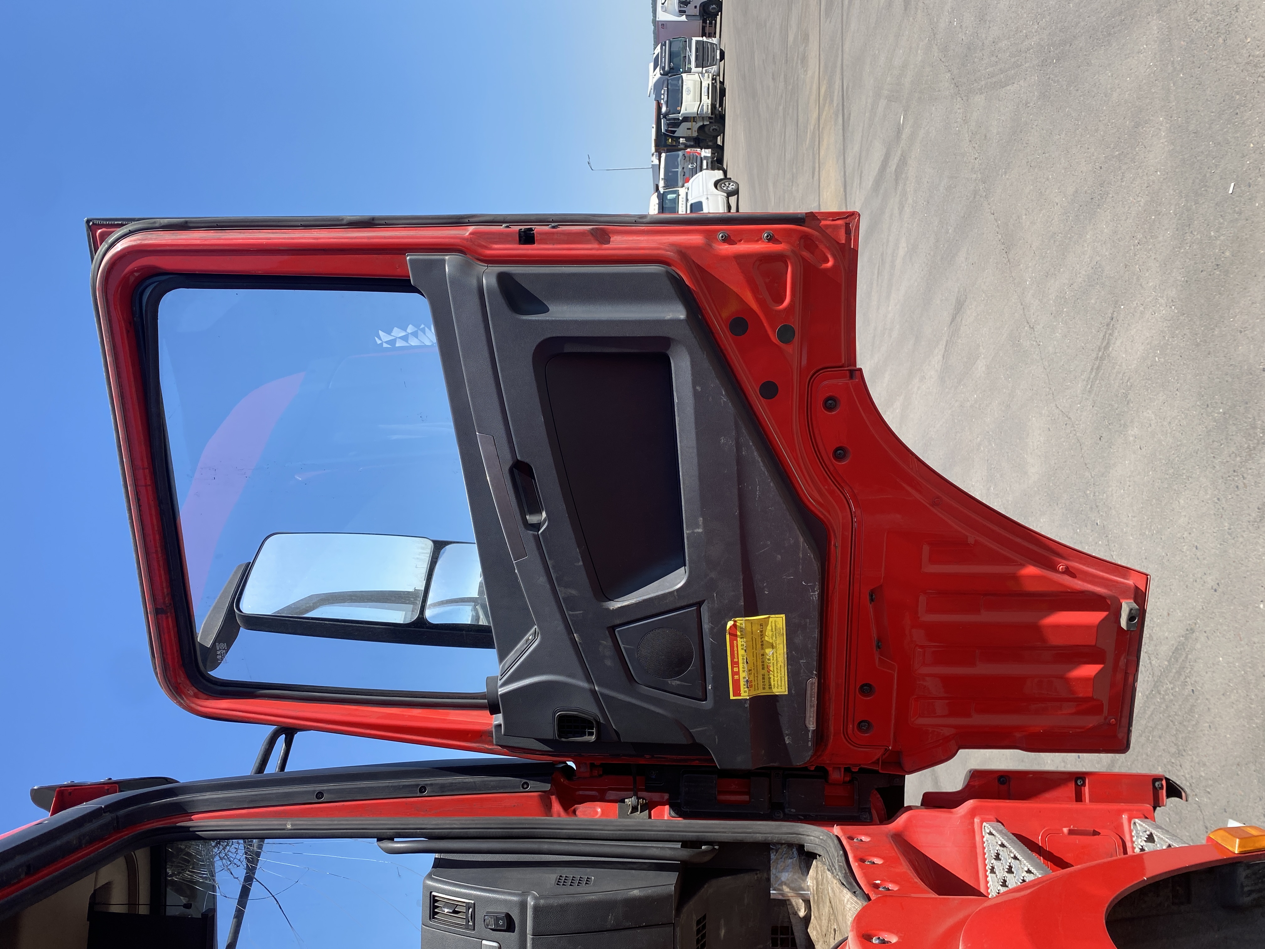 Shacman (Shaanxi) SX* 8x4 Самосвал 2022 г. - фото 9