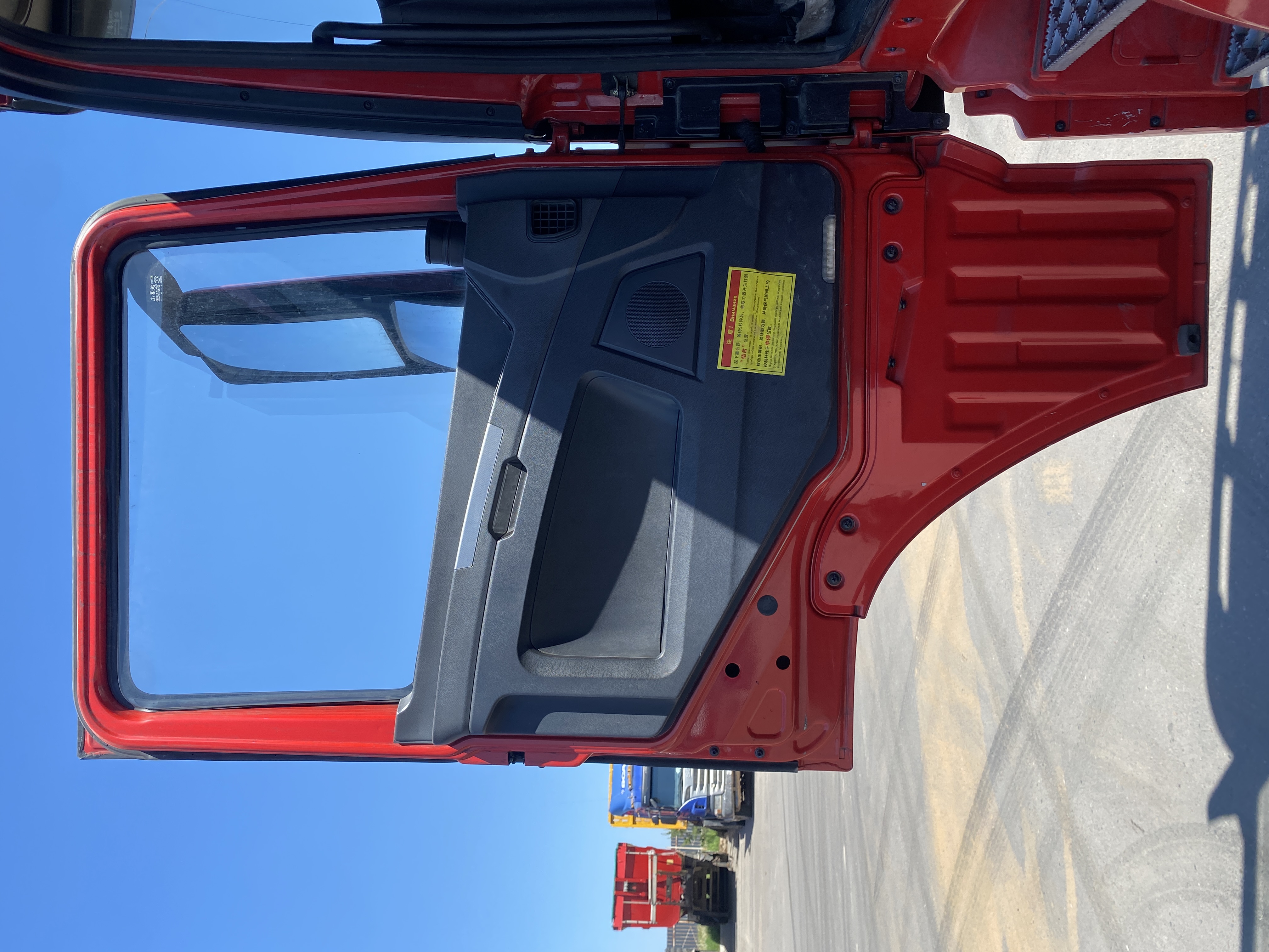 Shacman (Shaanxi) SX* 8x4 Самосвал 2022 г. - фото 10