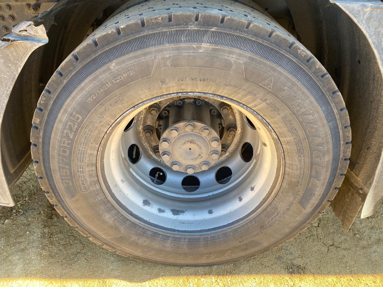 КамАЗ 5490 4x2 Седельный тягач 2020 г. - фото 19