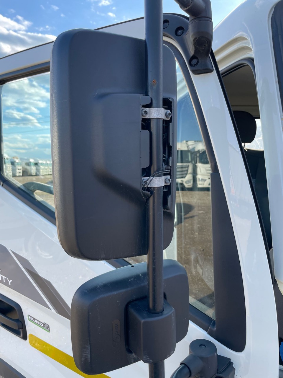 Автомеханический Завод 4750* на шасси Hyundai Mighty EX8 Эвакуатор 2023 г. - фото 18