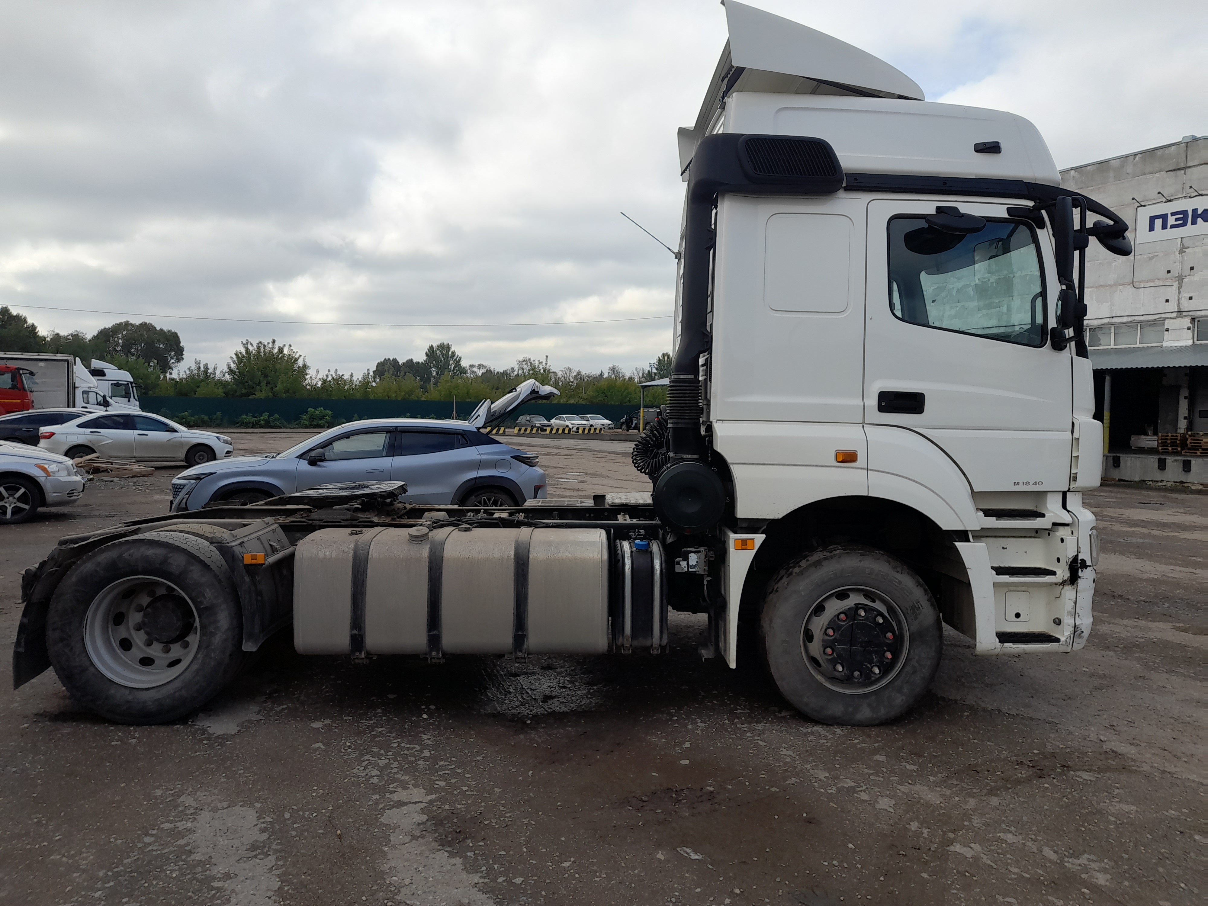 КамАЗ 5490 4x2 Седельный тягач 2023 г. - фото 8