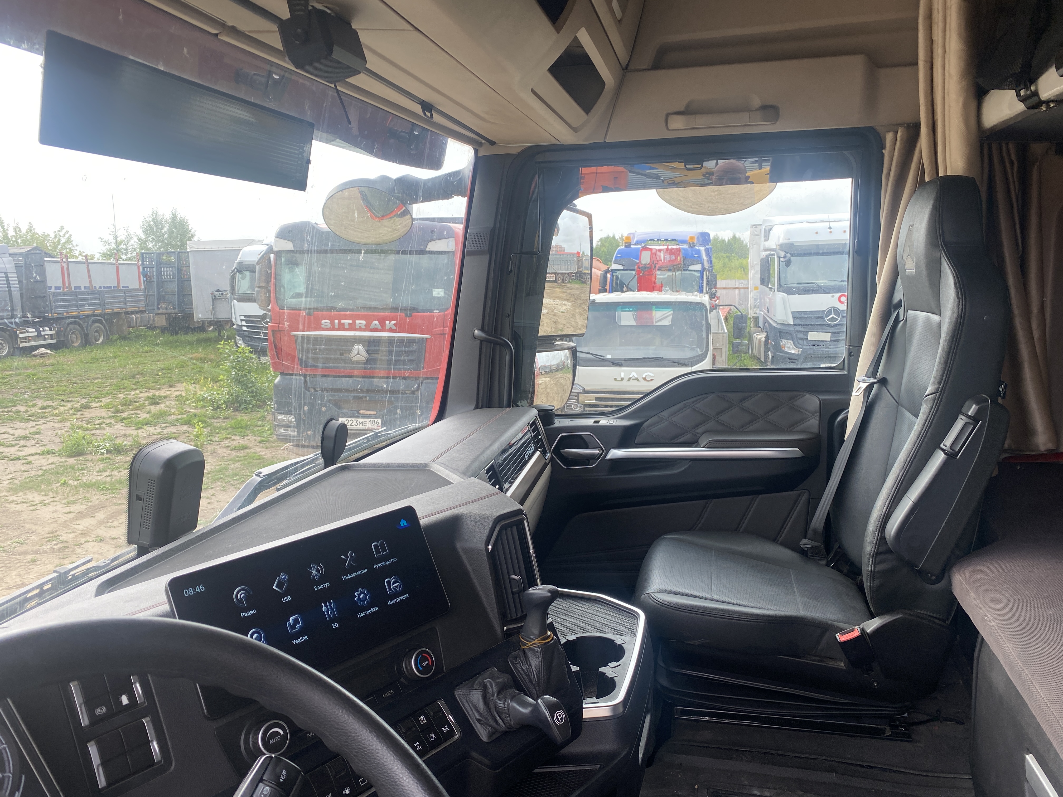 SITRAK C7H 6x4 Седельный тягач 2023 г. - фото 16