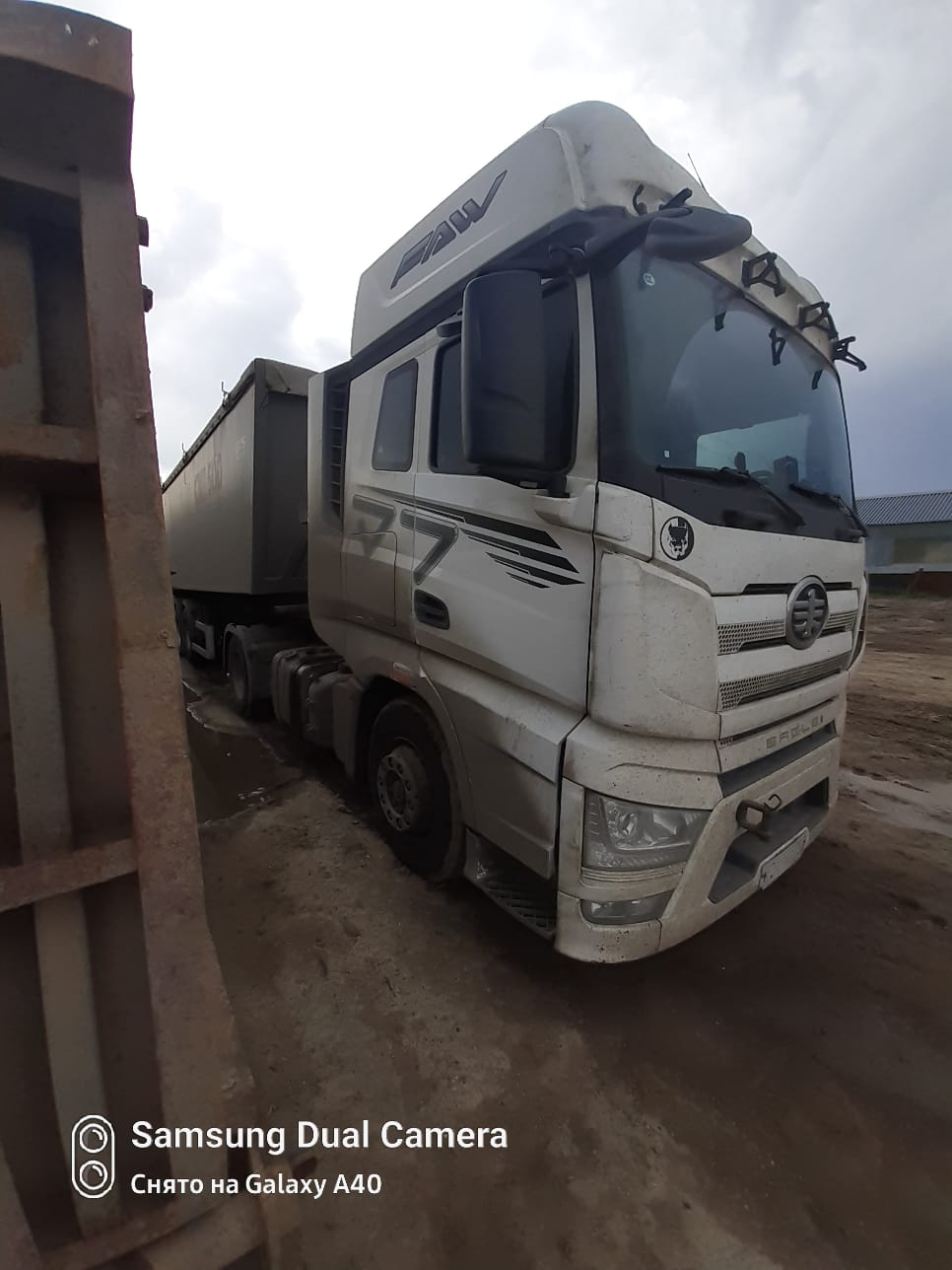 FAW J7 4x2 Седельный тягач 2023 г. - фото 4