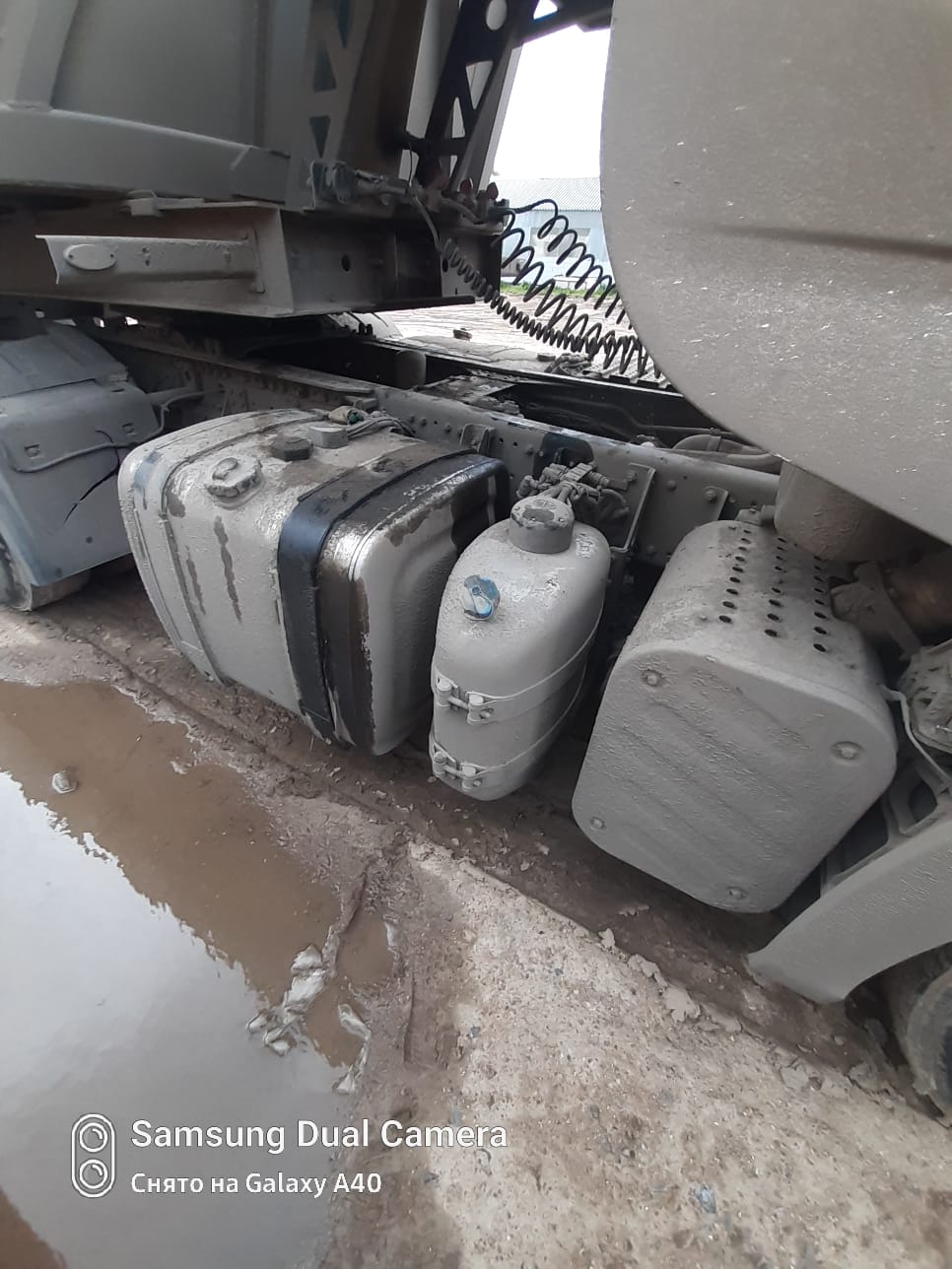 FAW J7 4x2 Седельный тягач 2023 г. - фото 15