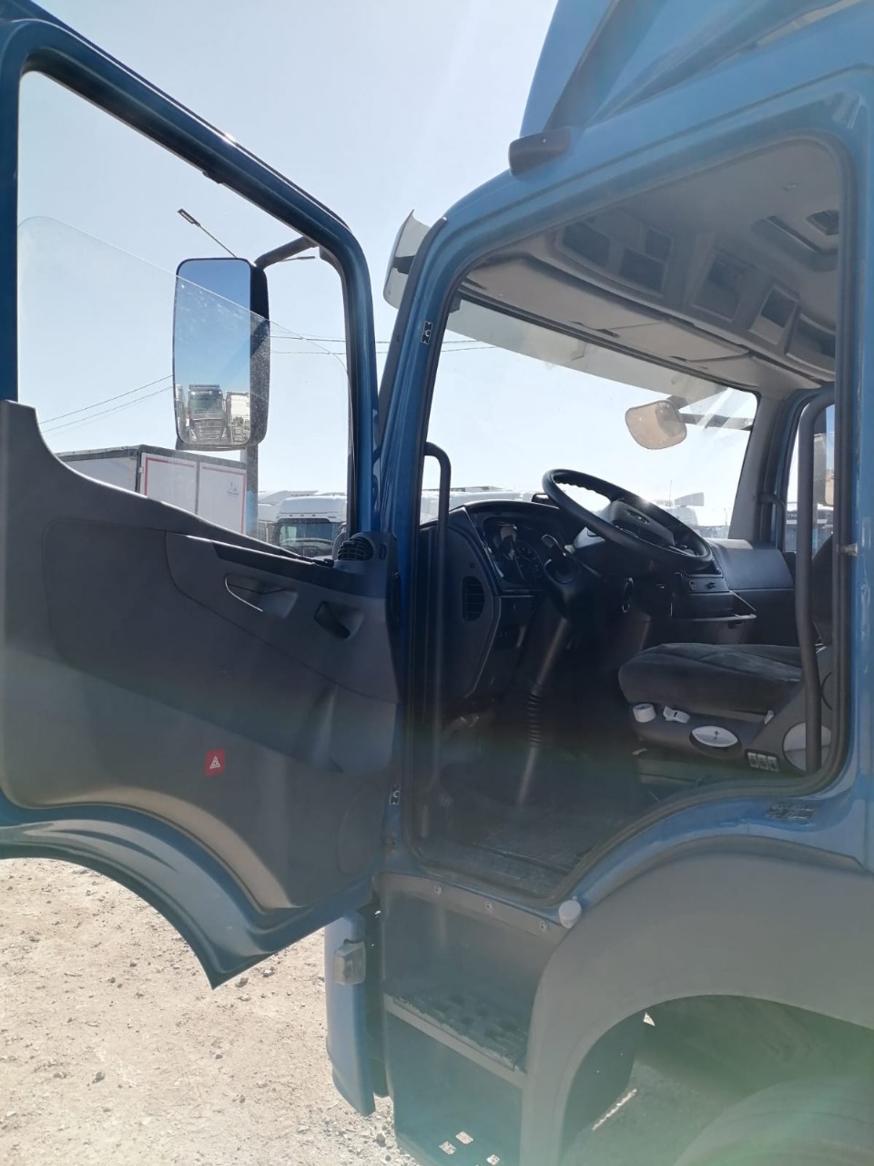 Mercedes-Benz ATEGO 4x2 Промтоварный с гидробортом 2019 г. - фото 5