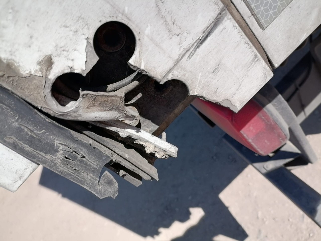 Mercedes-Benz ATEGO 4x2 Промтоварный с гидробортом 2019 г. - фото 15