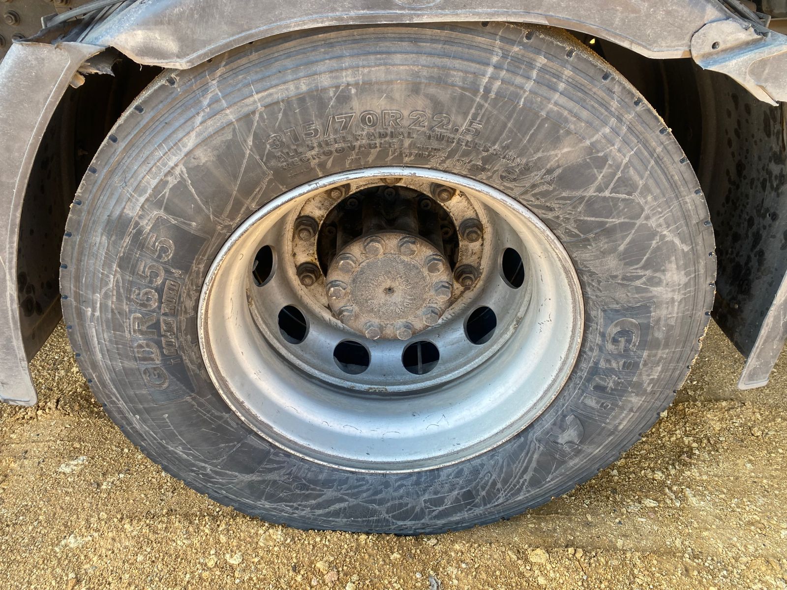 КамАЗ 5490 4x2 Седельный тягач 2020 г. - фото 12