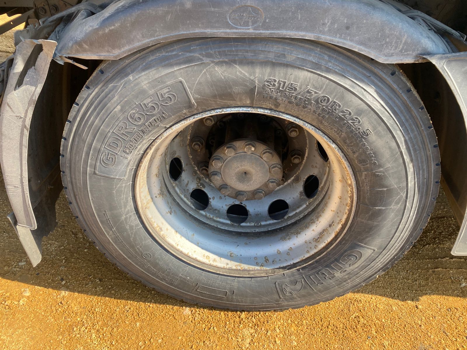 КамАЗ 5490 4x2 Седельный тягач 2020 г. - фото 13