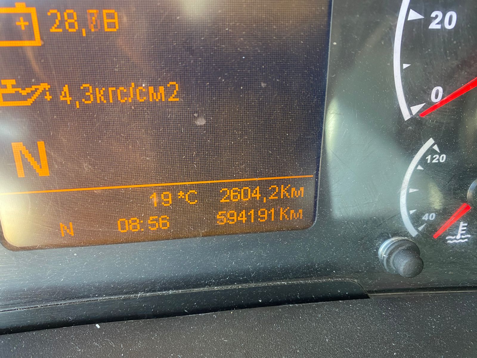 КамАЗ 5490 4x2 Седельный тягач 2020 г. - фото 15