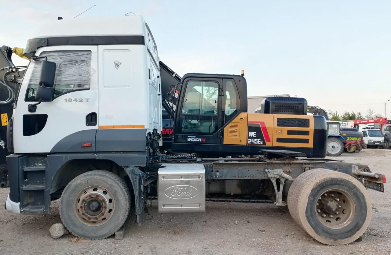 Ford Cargo 4x2 Седельный тягач 2018 г. - фото 2