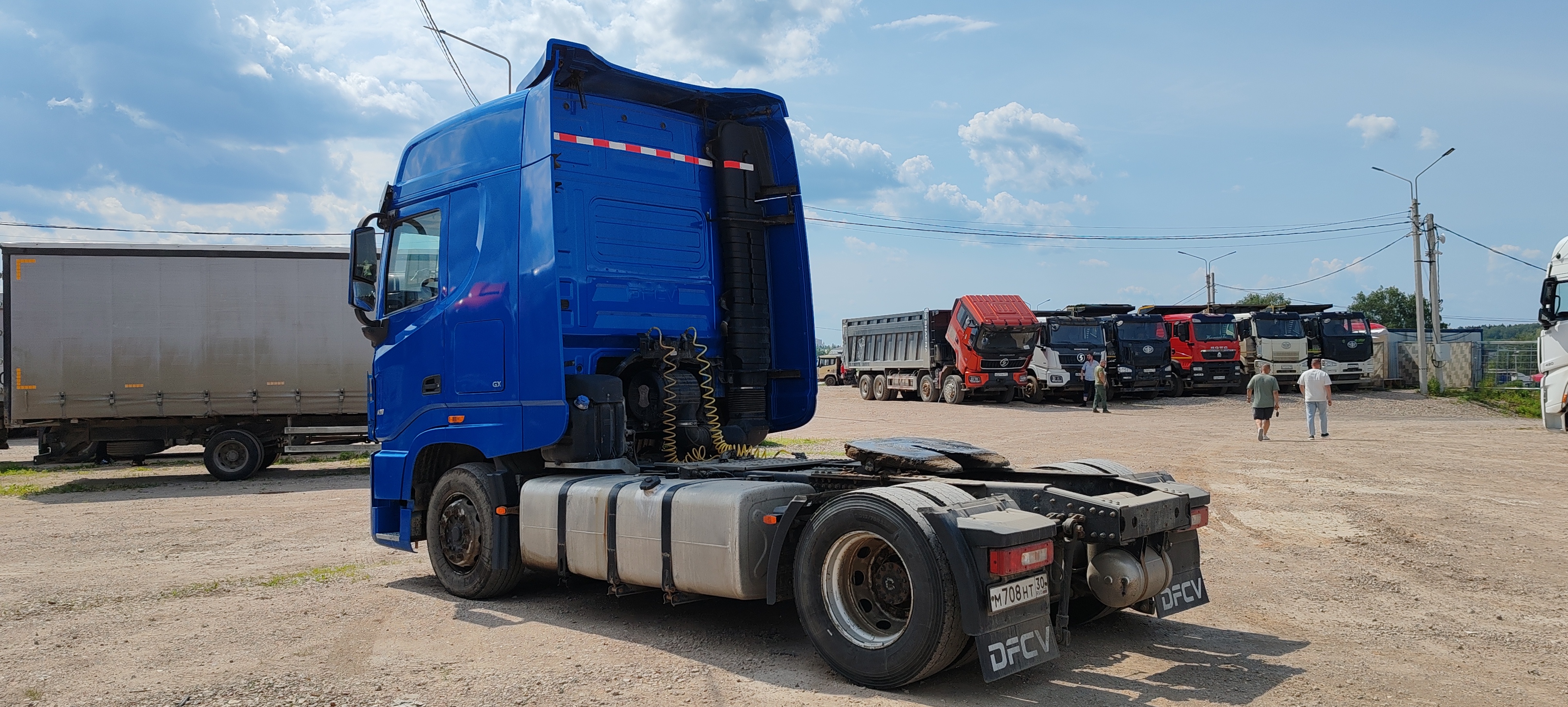 DongFeng DFH 4x2 Седельный тягач 2023 г. - фото 6