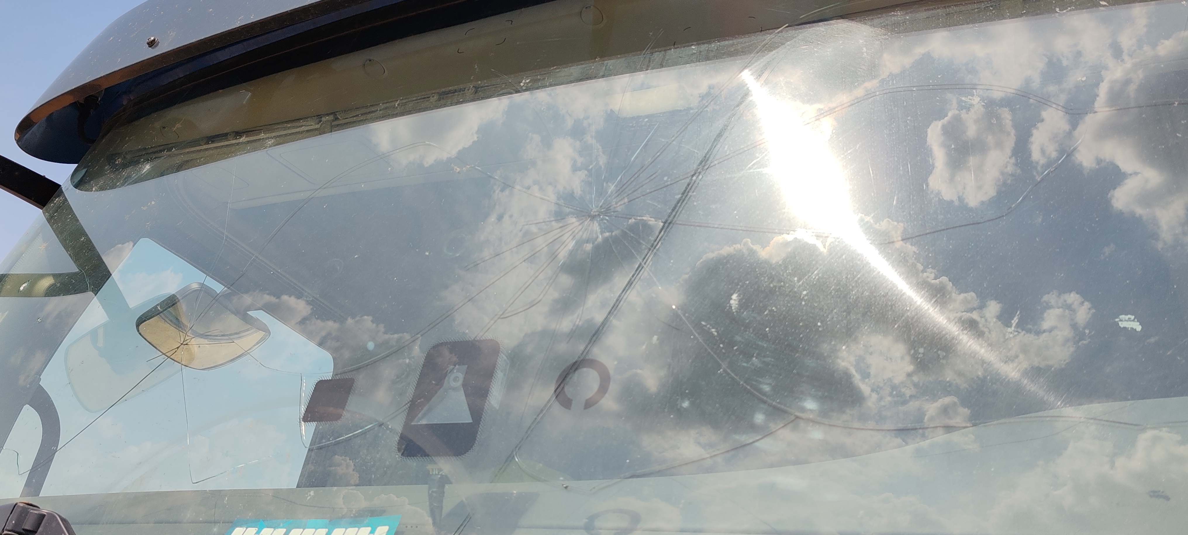 DongFeng DFH 4x2 Седельный тягач 2023 г. - фото 11