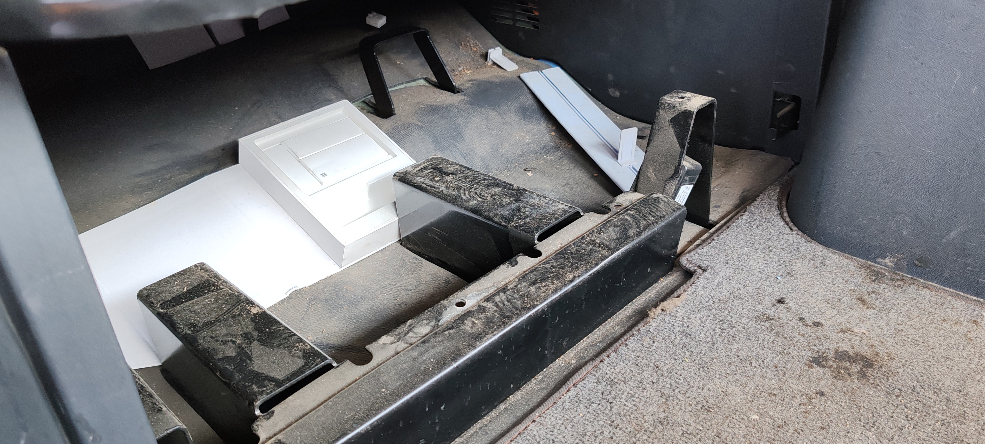 DongFeng DFH 4x2 Седельный тягач 2023 г. - фото 20