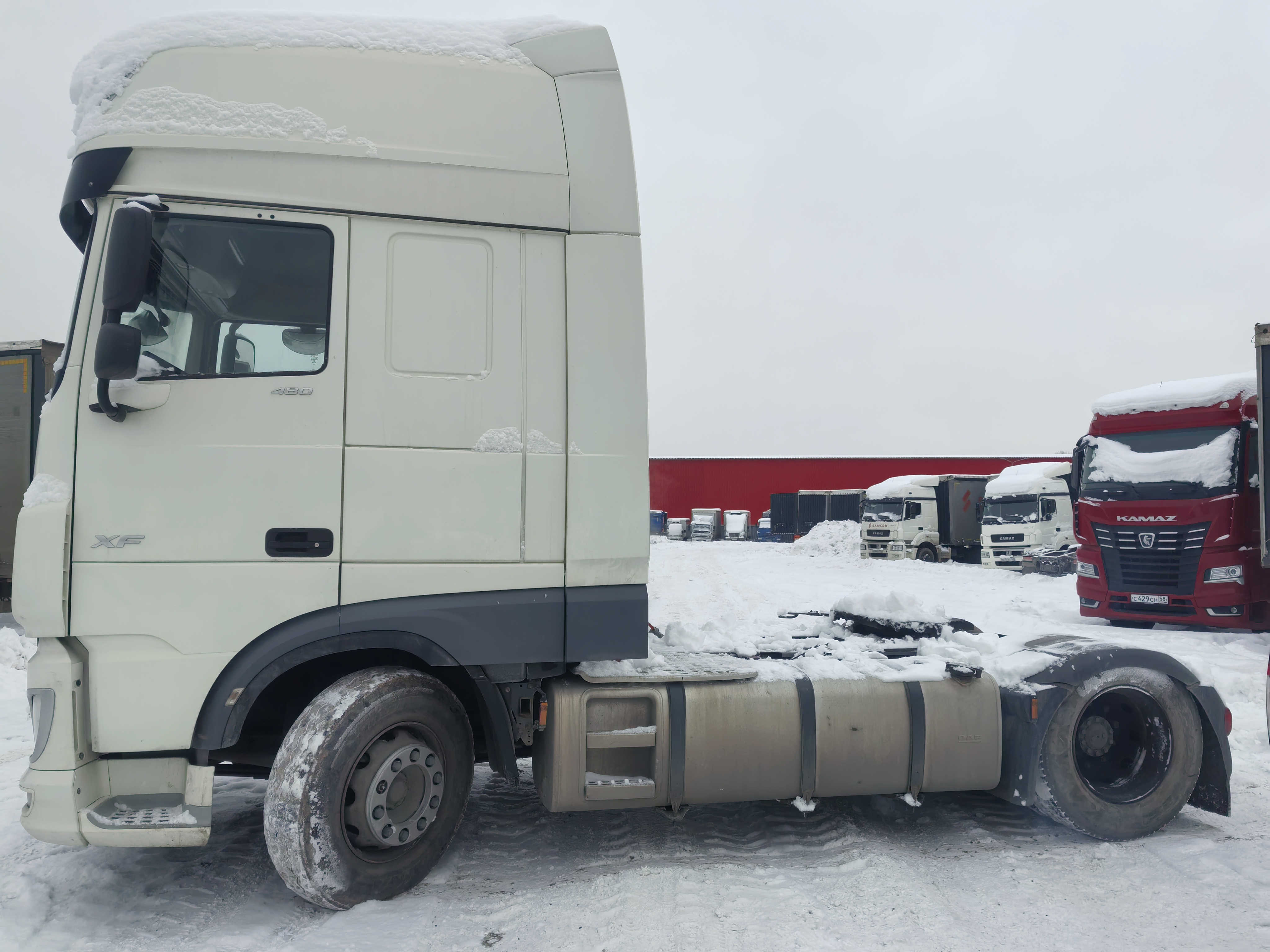 DAF XF 4x2 Седельный тягач 2020 г. - фото 4