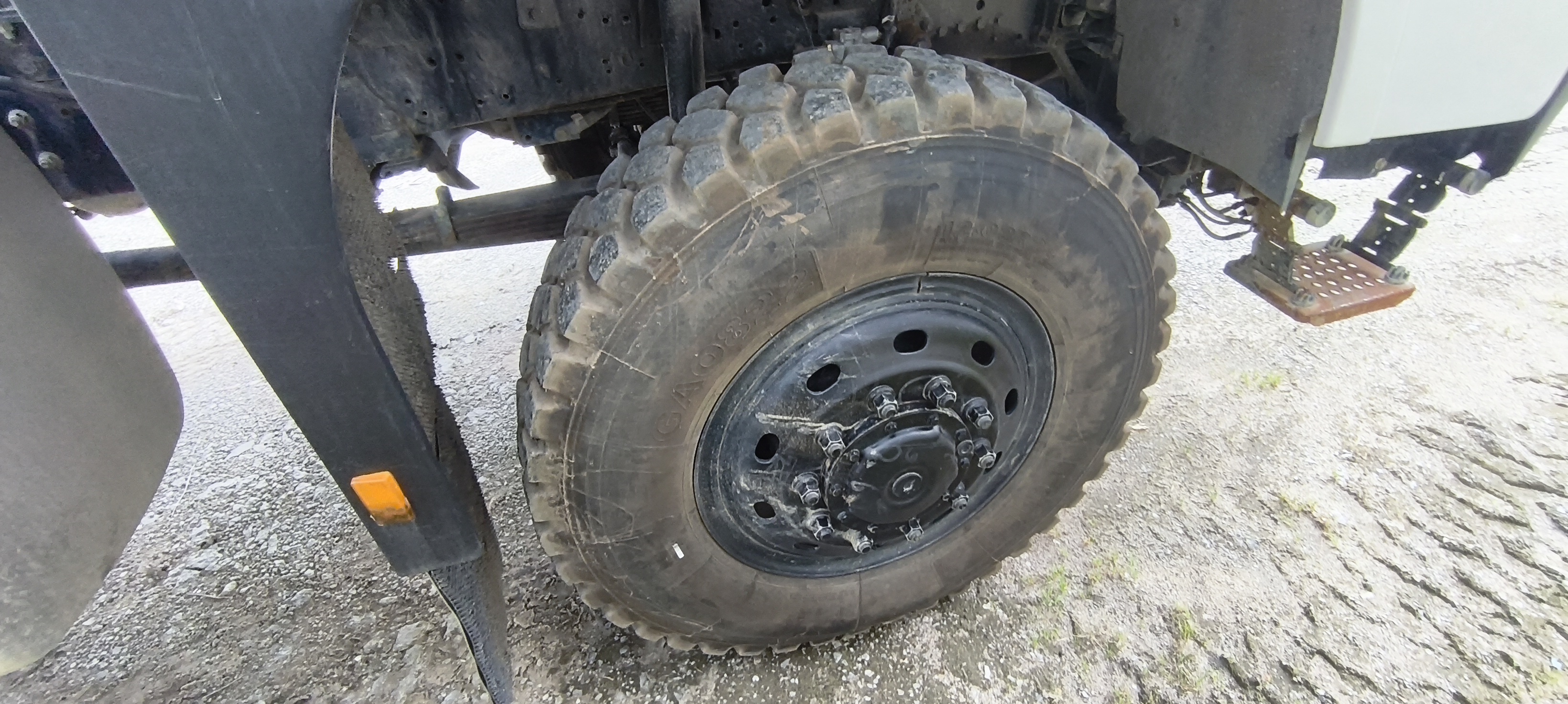 BEIBEN BBTR* 6x6 Седельный тягач 2023 г. - фото 12