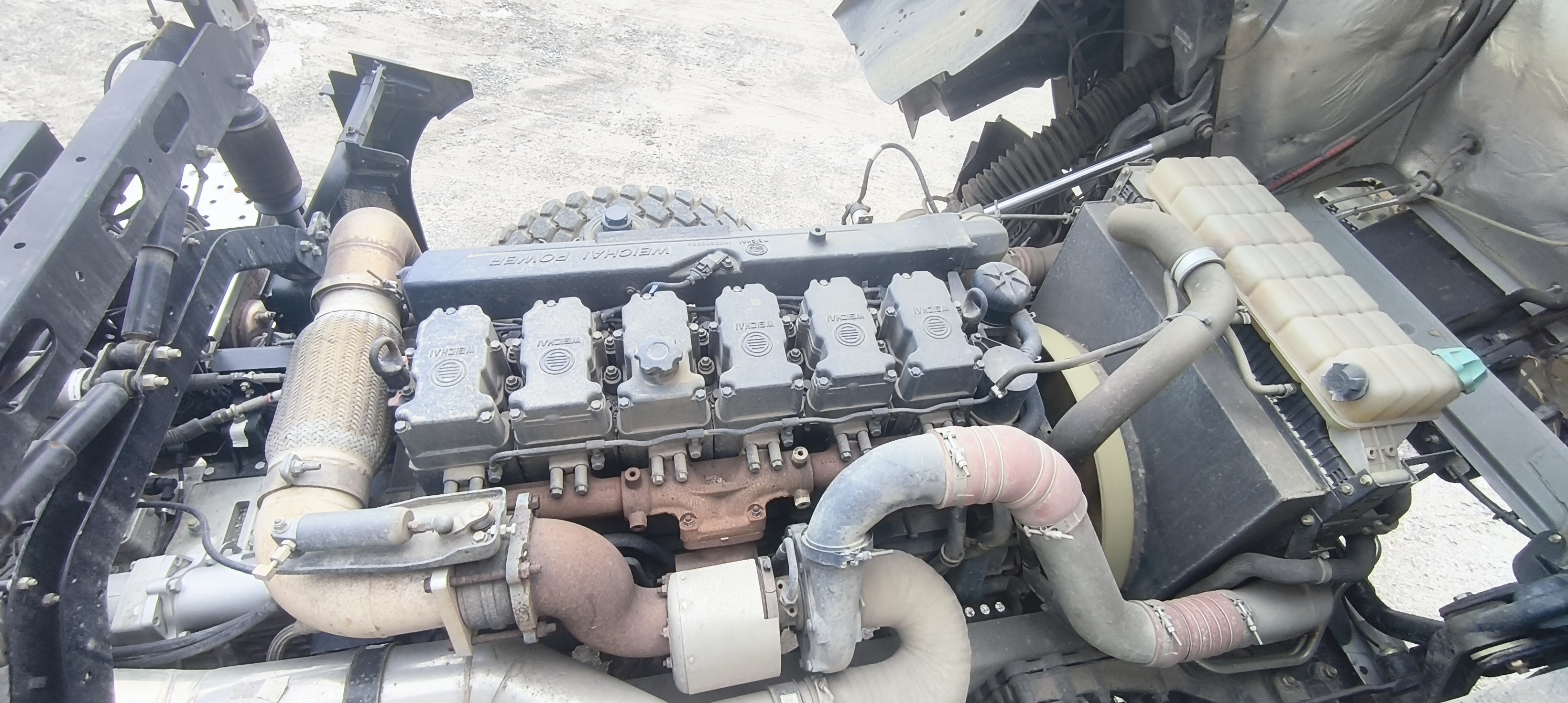 BEIBEN BBTR* 6x6 Седельный тягач 2023 г. - фото 13