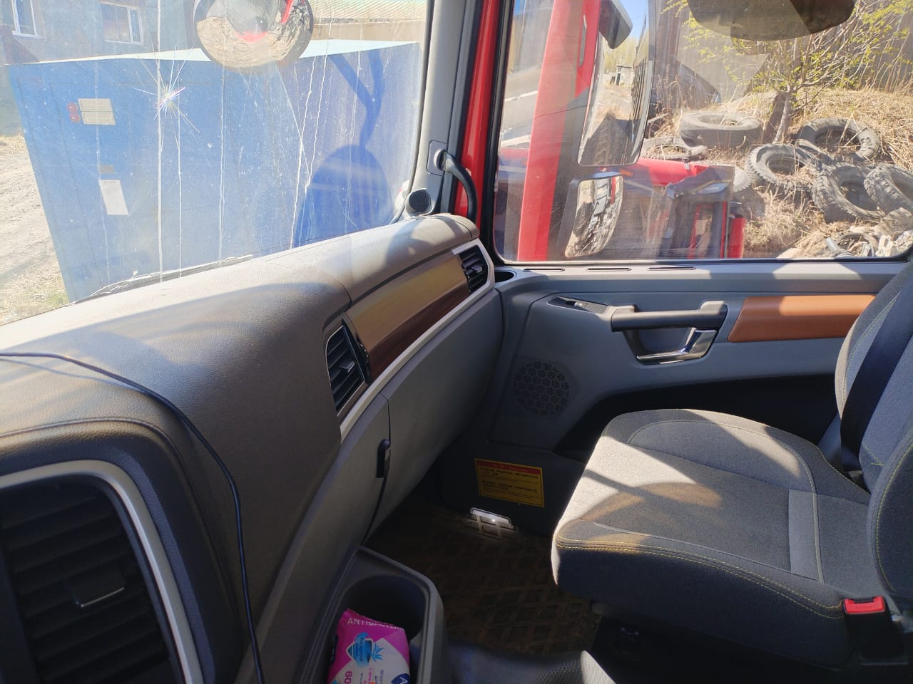 Shacman (Shaanxi) SX* 8x4 Самосвал 2023 г. - фото 10