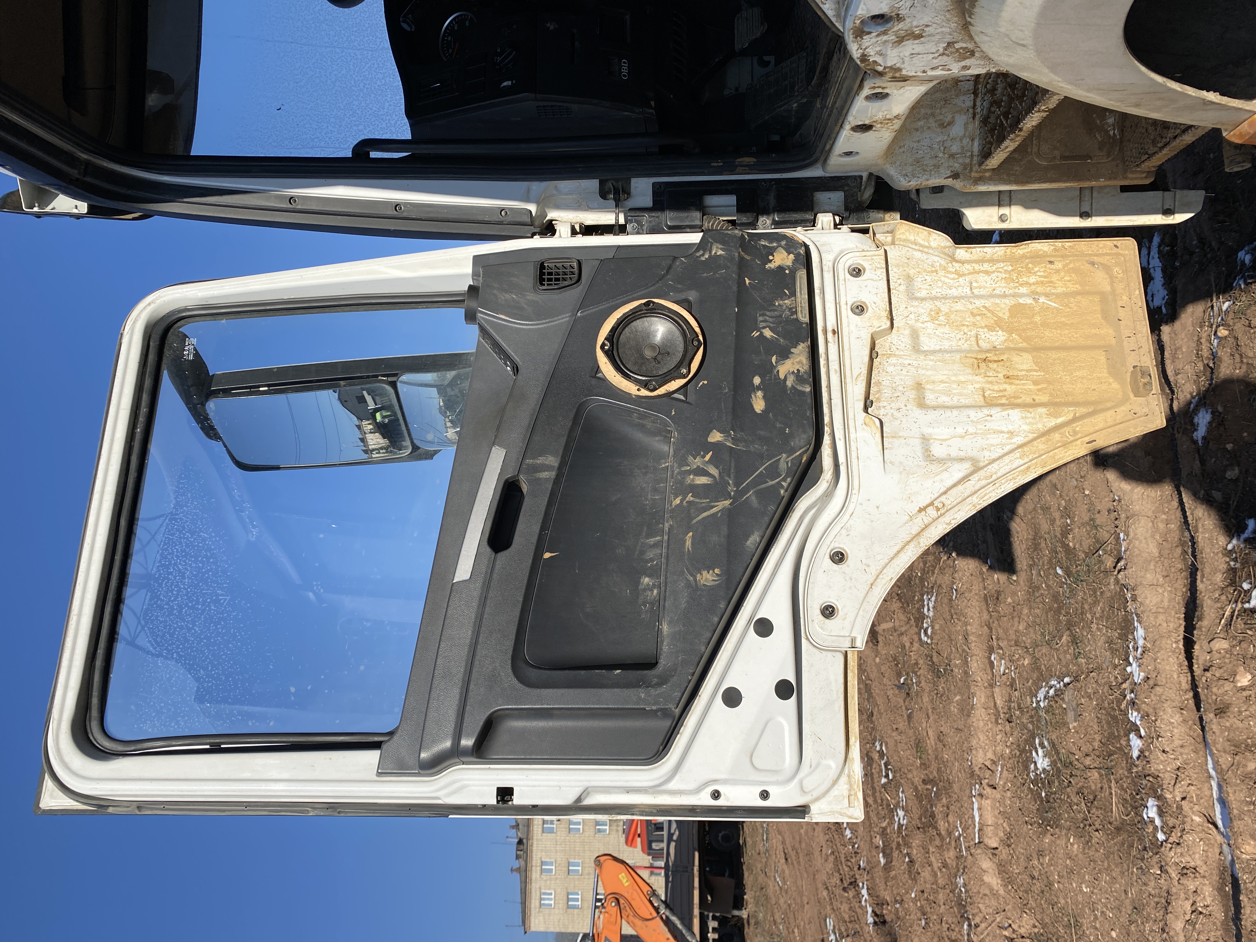 Shacman (Shaanxi) SX* 6x6 Самосвал 2022 г. - фото 9