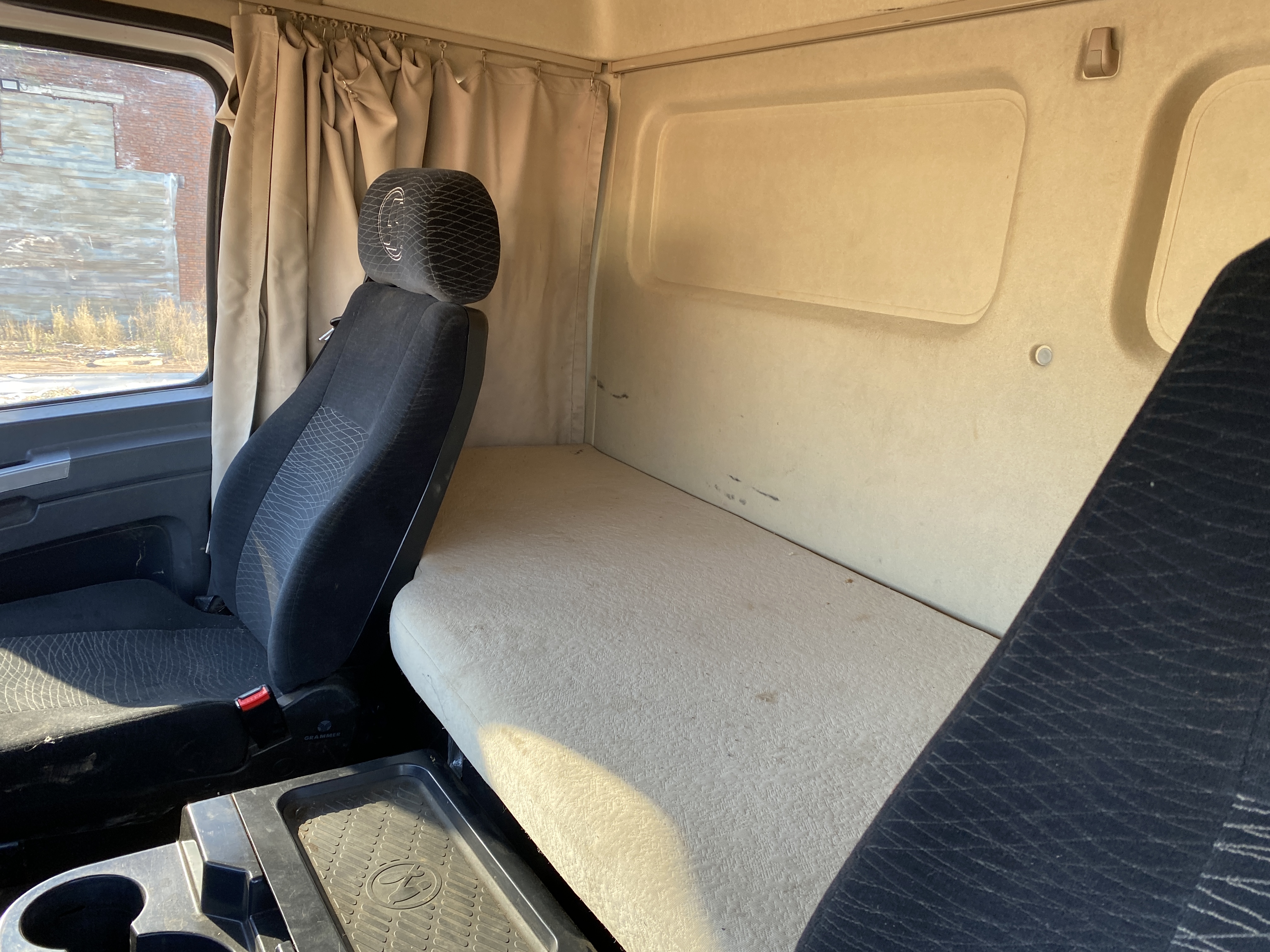 Shacman (Shaanxi) SX* 6x6 Самосвал 2022 г. - фото 14