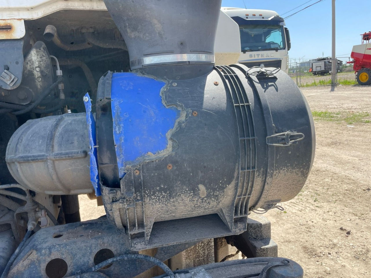 КамАЗ 5490 4x2 Седельный тягач 2017 г. - фото 16