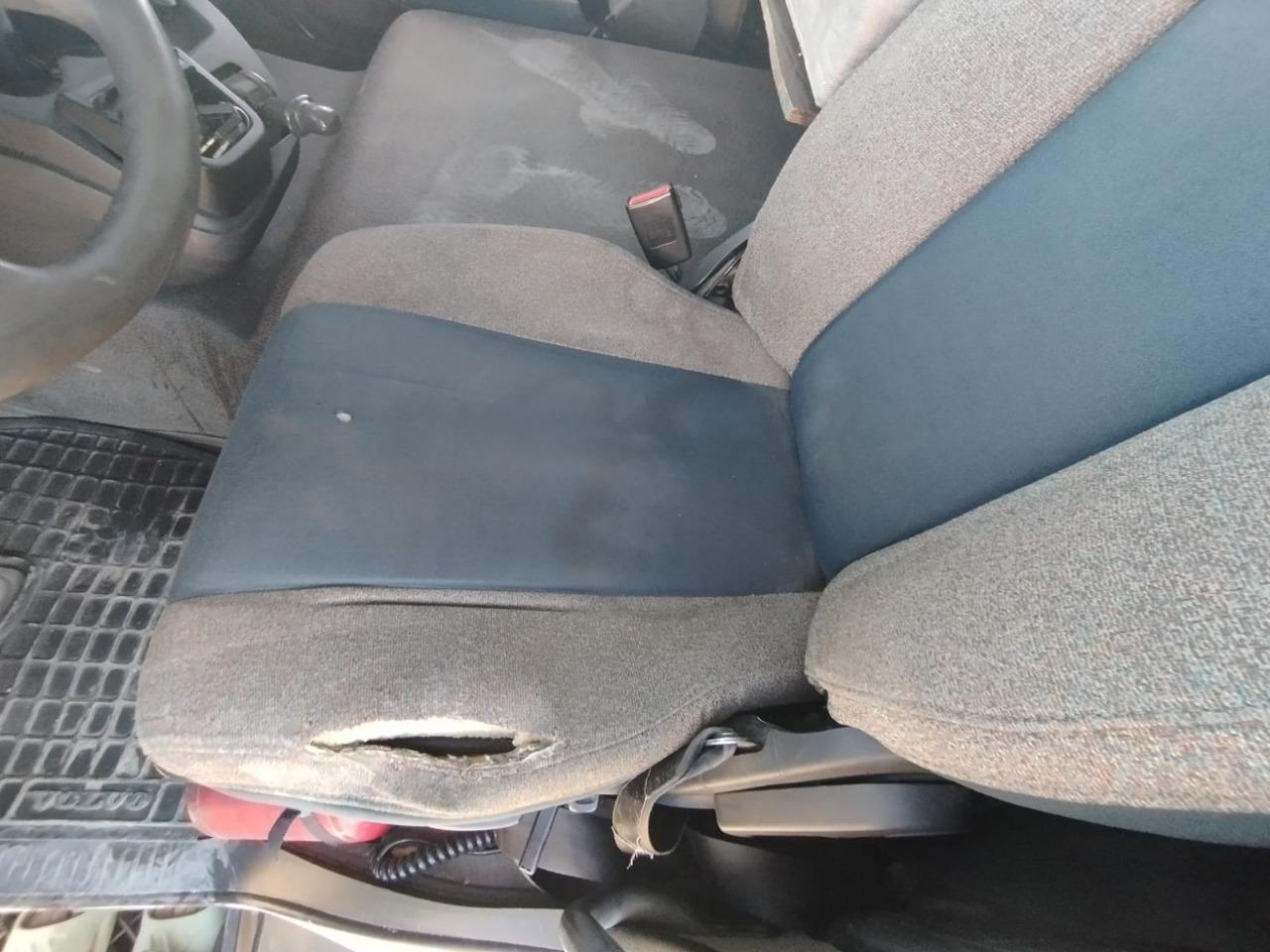 Центртранстехмаш АФ-4756* на шасси Volvo FL 4x2 Изотермический/рефрижератор с гидробортом 2017 г. - фото 12