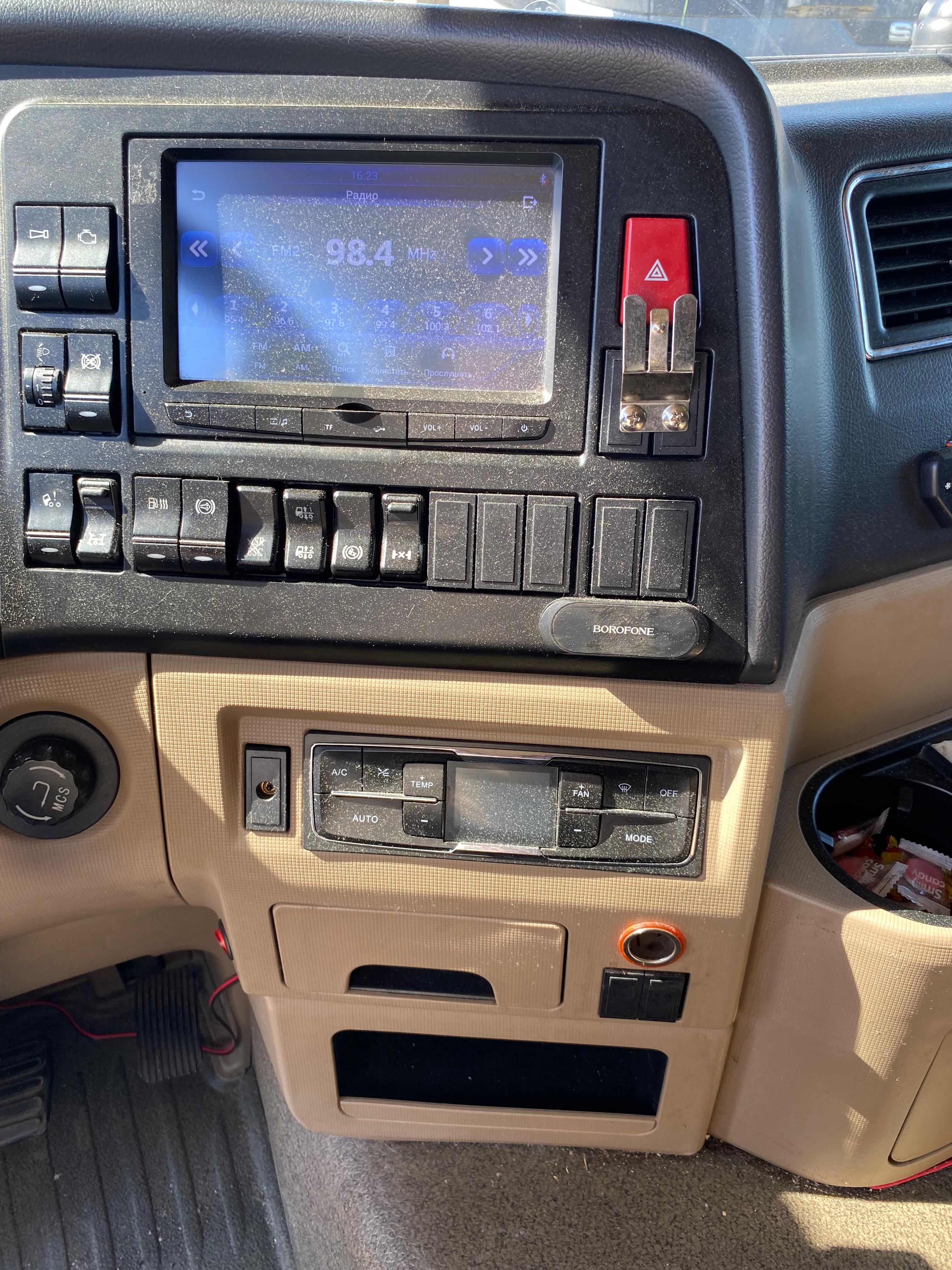 Howo T5G 4x2 Бортовой (Евроборт) 2024 г. - фото 11