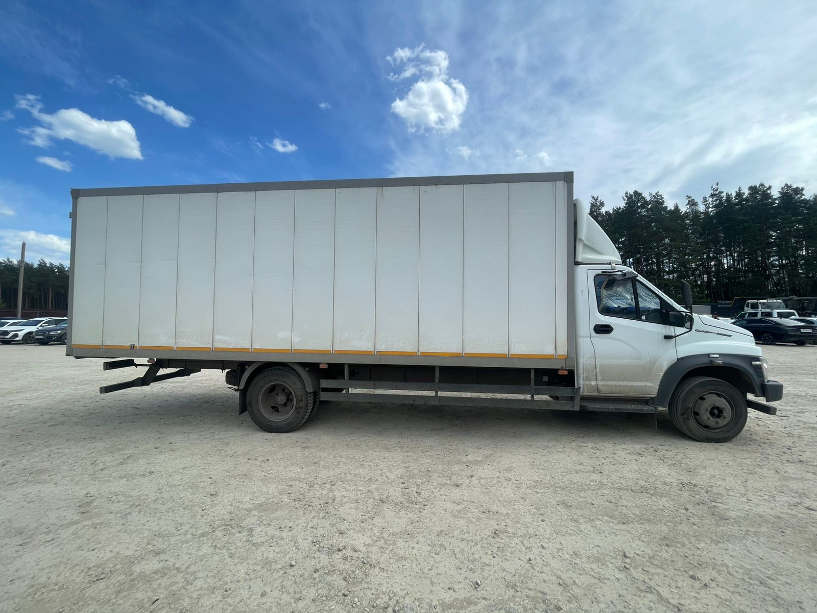 АвтоМаш 2824* на шасси GAZ GAZON NEXT Промтоварный_не актуально 2023 г. - фото 4