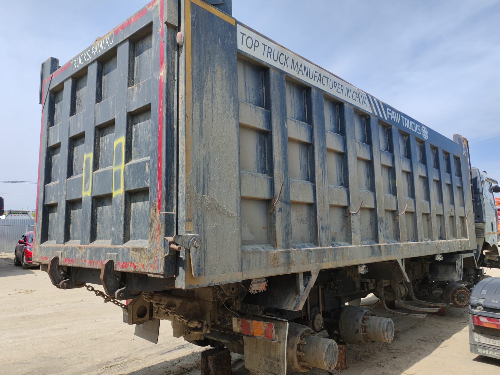 FAW CA 3310 8x4 Самосвал_не актуально 2023 г. - фото 6