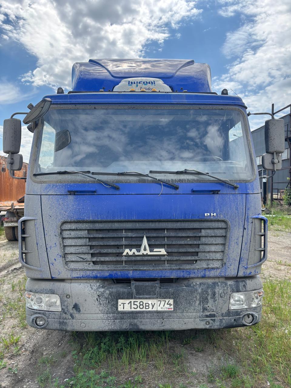 МАЗ 4371 4x2 Седельный тягач 2022 г.