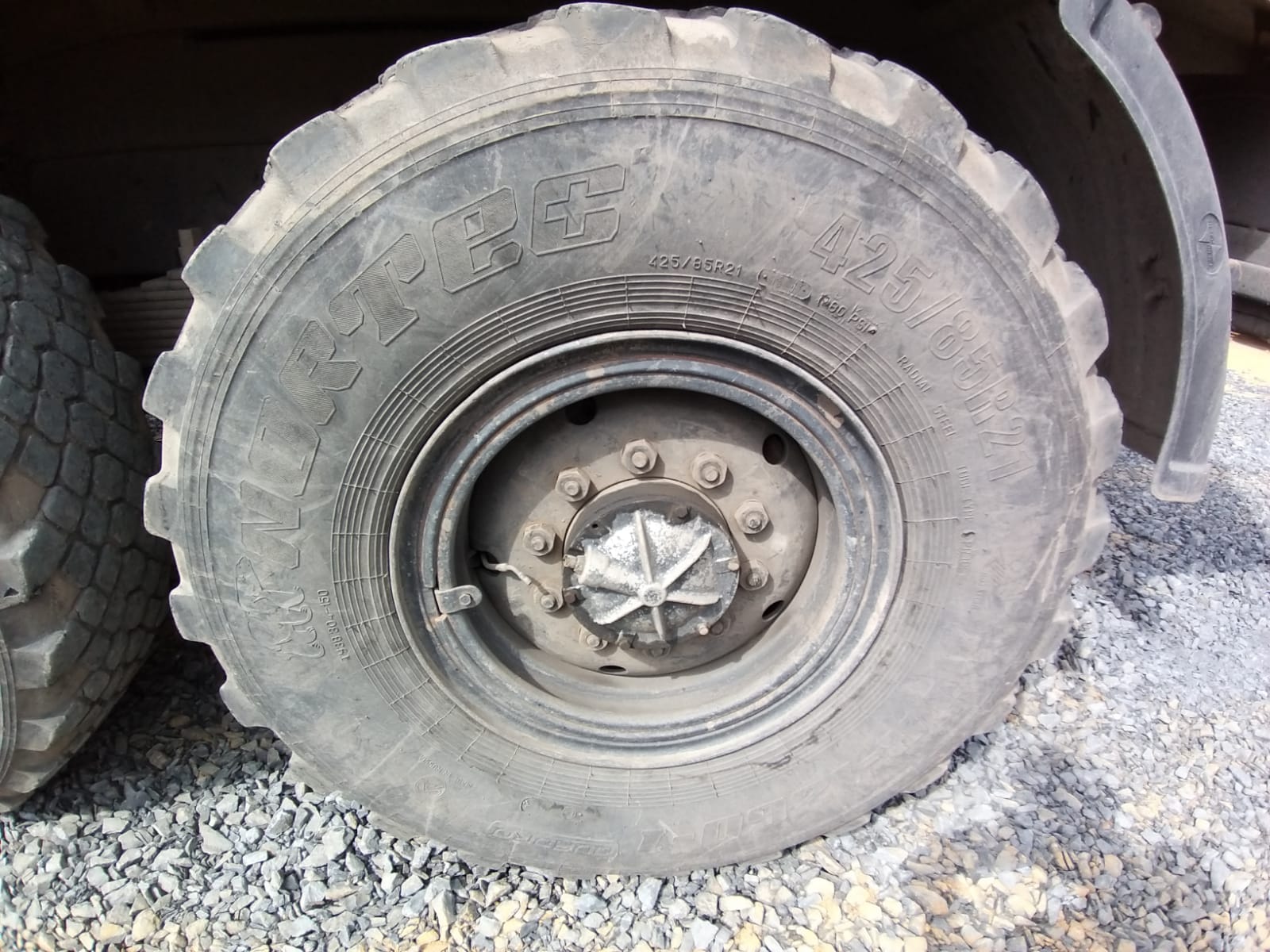 ПРОИЗВОДСТВЕННАЯ КОМПАНИЯ УНИВЕРСАЛЬНОЙ СПЕЦТЕХНИКИ 4679* на шасси Ural NEXT 5557 6x6 Самосвал 2023 г. - фото 16