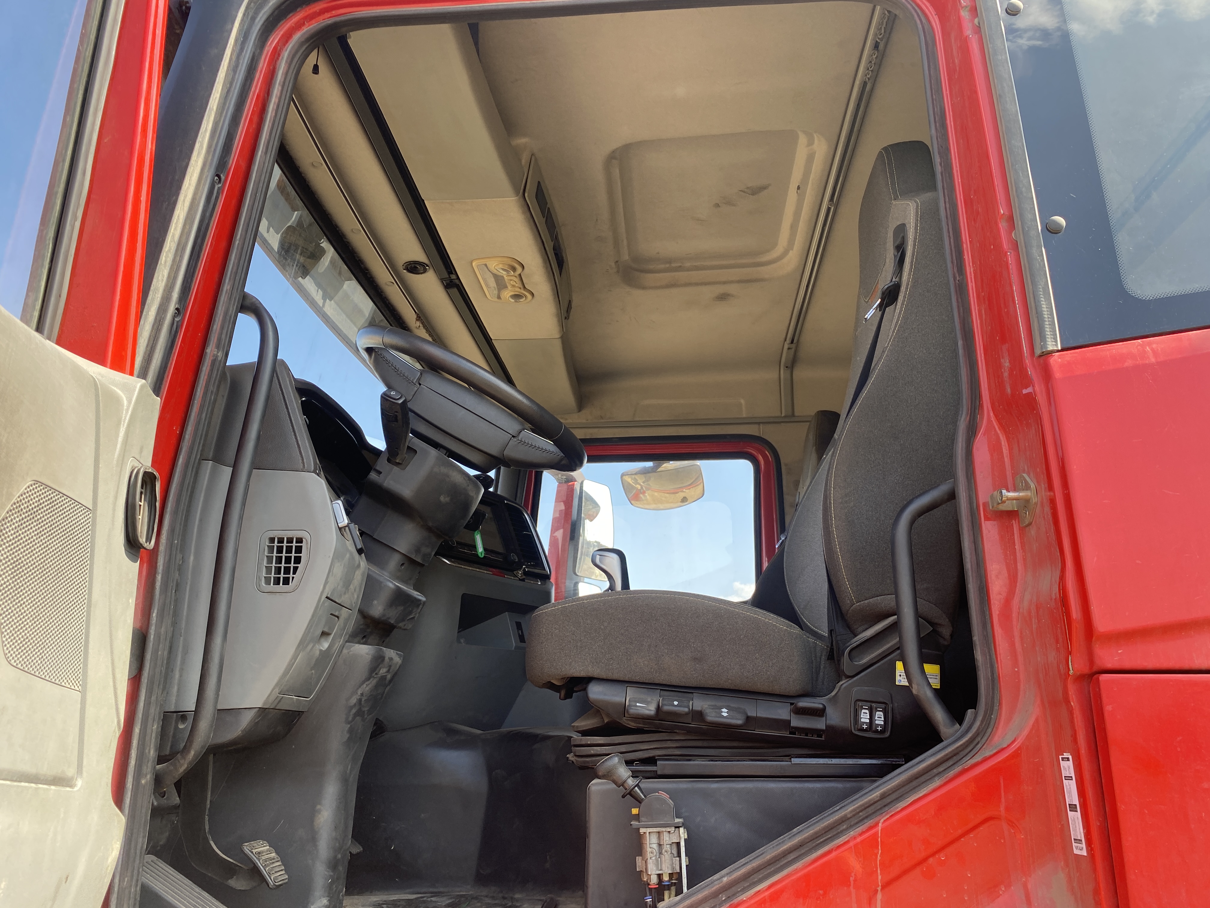 Shacman (Shaanxi) SX* 8x4 Самосвал 2023 г. - фото 11