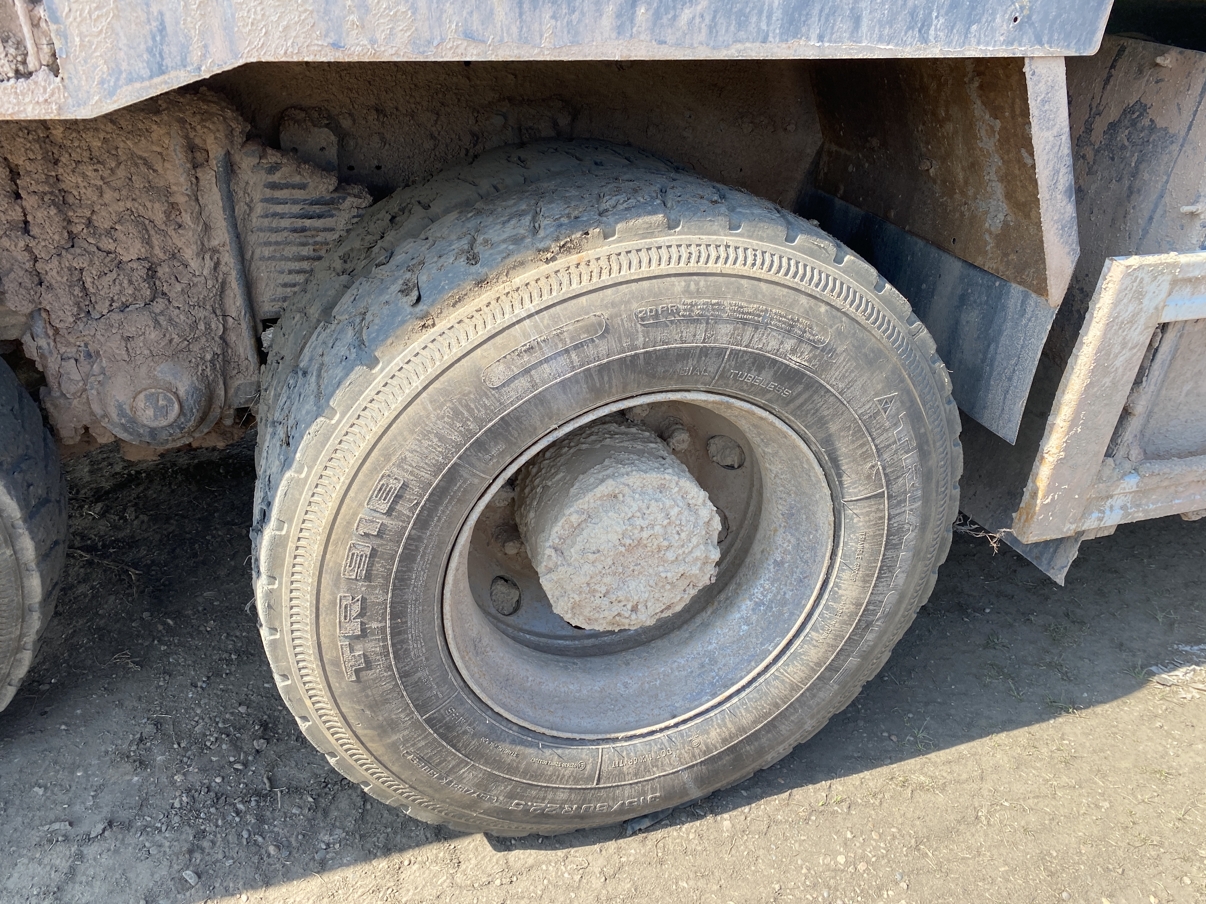 Shacman (Shaanxi) SX* 8x4 Самосвал 2023 г. - фото 17