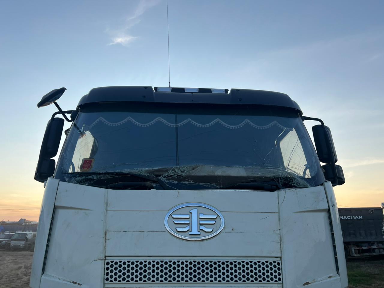 FAW J6 8x4 Самосвал 2022 г.