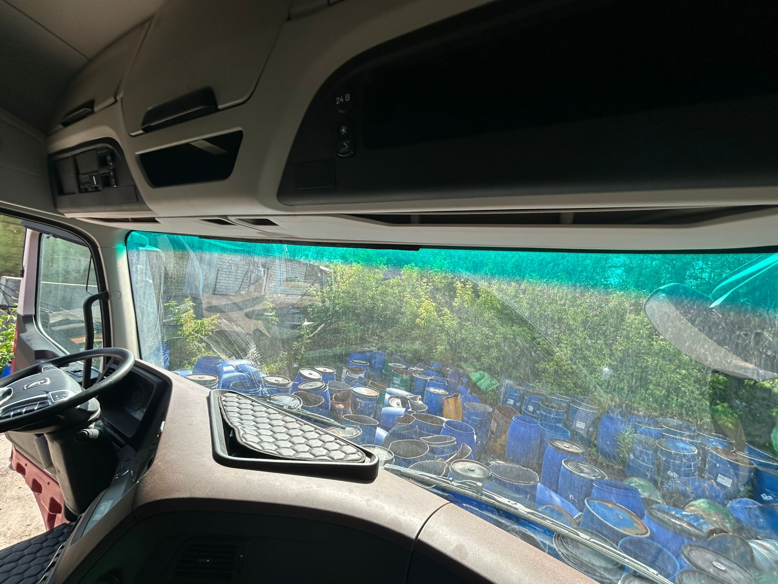 КамАЗ 54901 4x2 Седельный тягач 2023 г. - фото 12