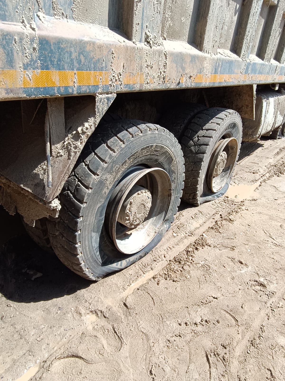 FAW CA 3310 8x4 Самосвал_не актуально 2023 г. - фото 12