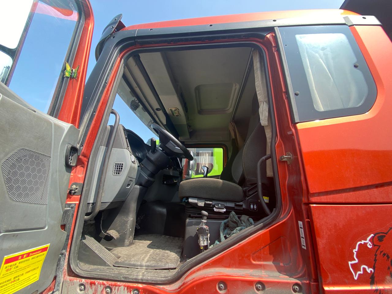 Shacman (Shaanxi) SX* 8x4 Самосвал 2024 г. - фото 6