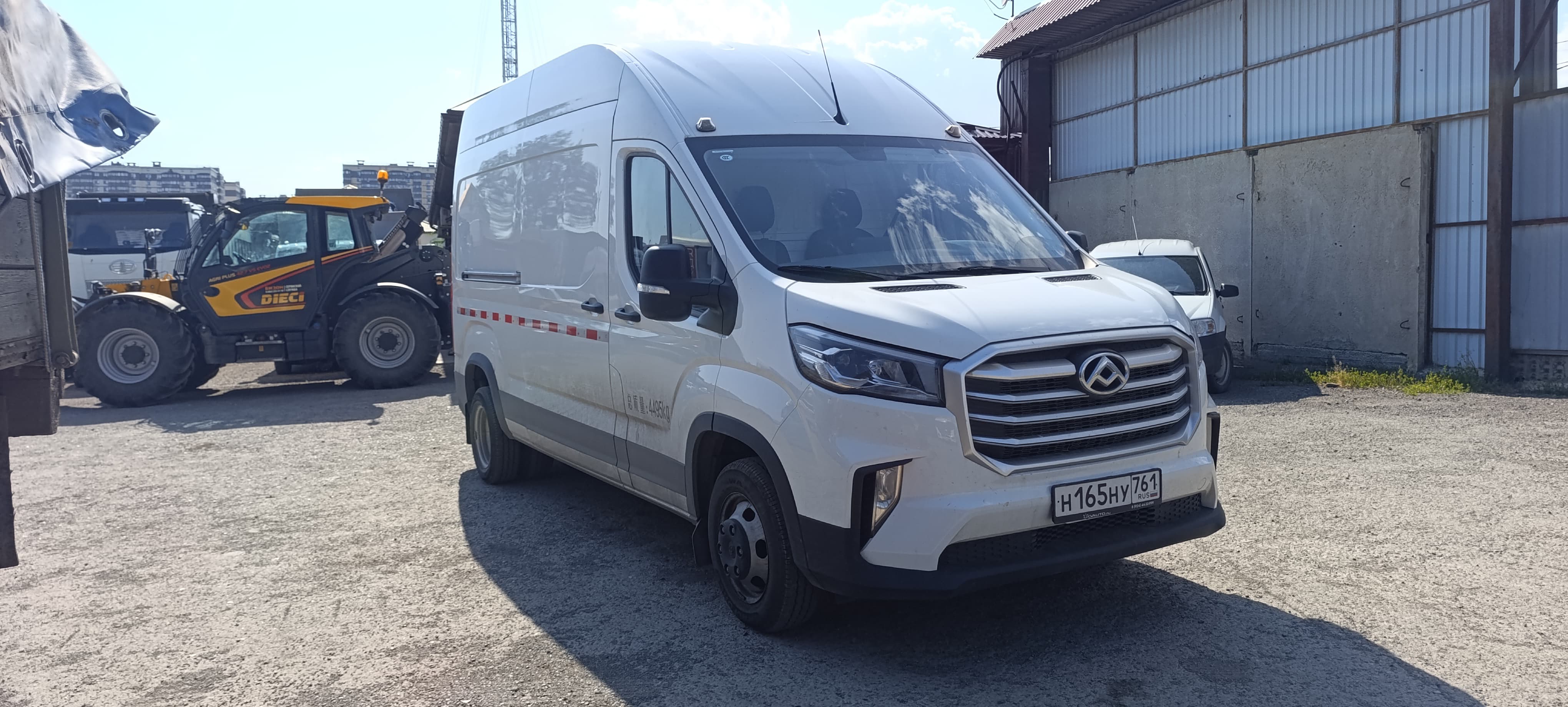 Maxus V90 Цельнометаллический (кат. C) 2023 г. - фото 5