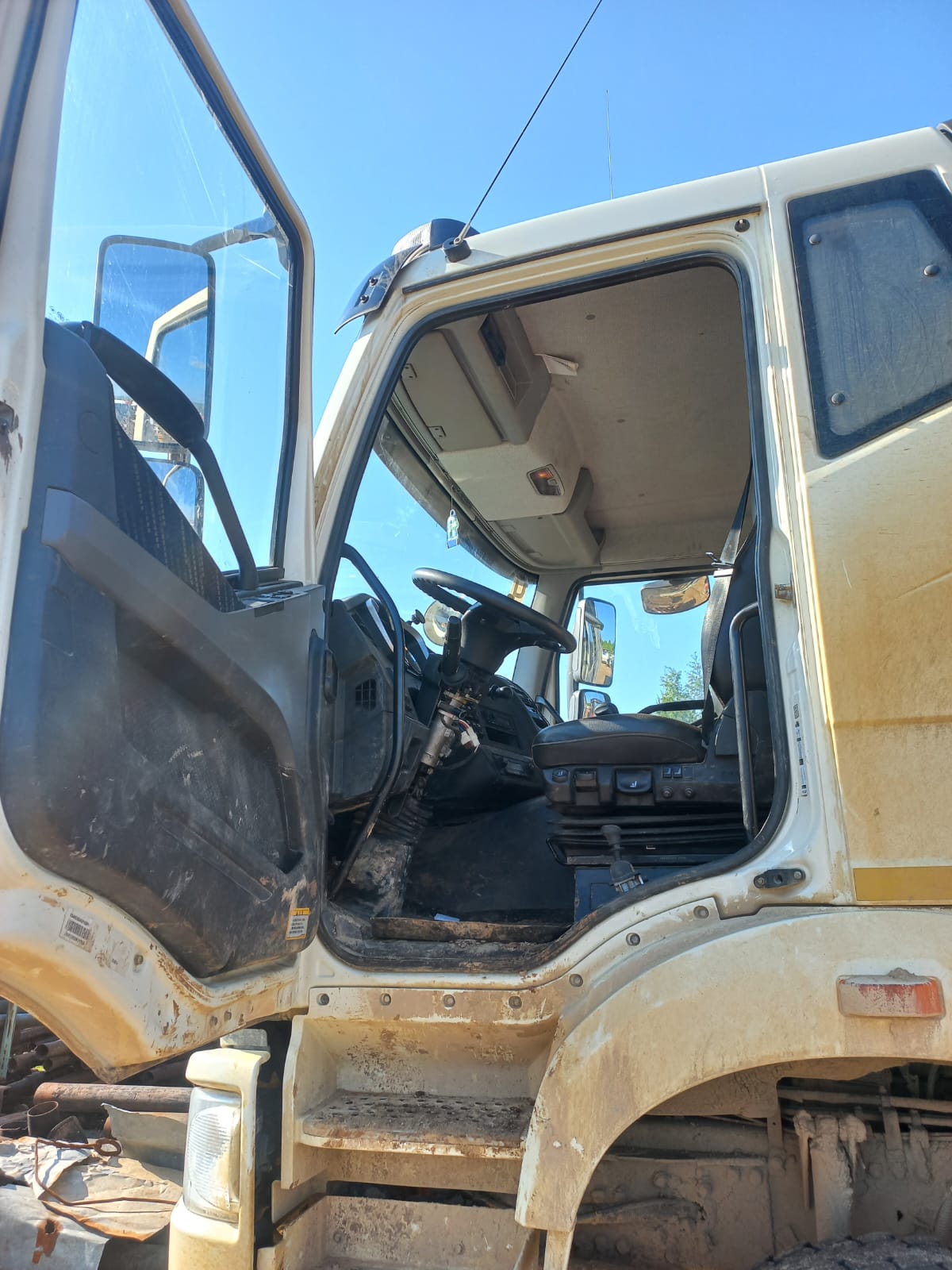 FAW J6 8x4 Самосвал 2022 г. - фото 9