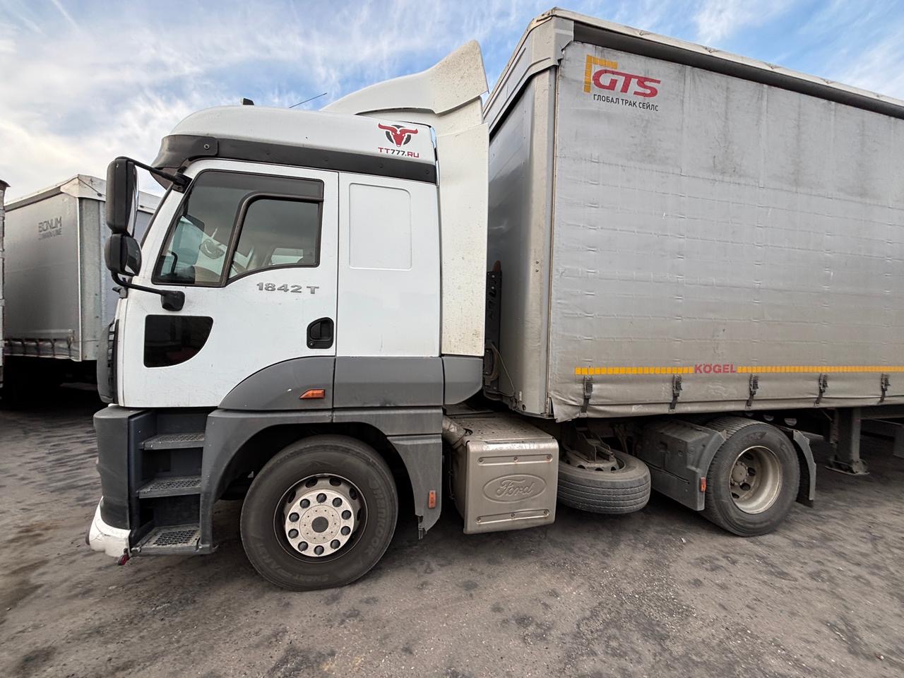 Ford Cargo 4x2 Седельный тягач 2018 г. - фото 5